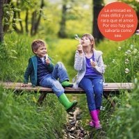 Frases de amistad para niños. Amigos merendando