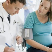 Síntomas y tratamiento de la eclampsia en el embarazo y en el parto