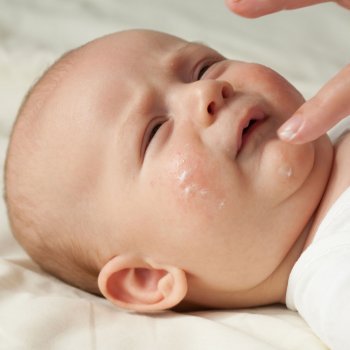 Los ungüentos hormónicos a atopicheskom la dermatitis komarovsky