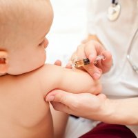 Las vacunas infantiles a debate
