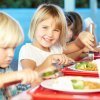 Comer en el colegio reduce la obesidad infantil