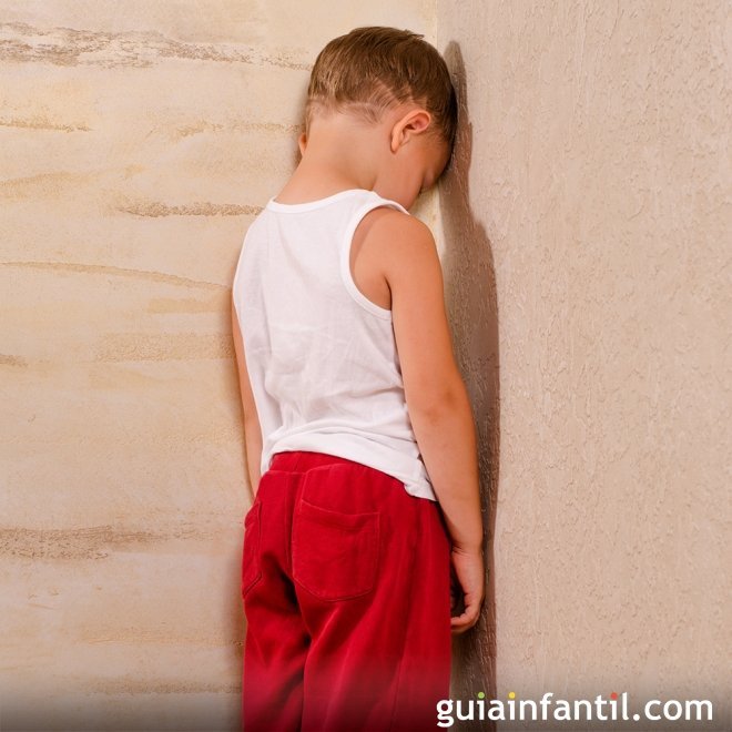 Стоять В Углу Фото — Фото Картинки