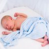 El recién nacido es frágil, pero no se rompe