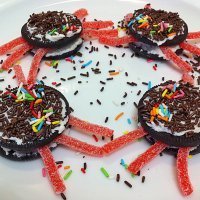 Arañas con Oreos, recetas de Halloween