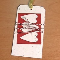 Tarjeta con corazones, manualidades para niños