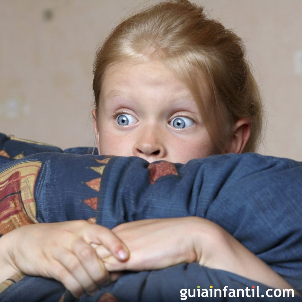 http://static.guiainfantil.com/pictures/videos/4633-como-evitar-que-los-ninos-tengan-miedo.jpg