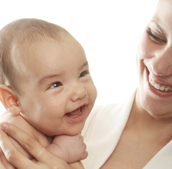 Europa dice adiós a las 20 semanas de baja maternal