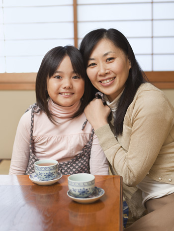 Familia japonesa, madre e hija