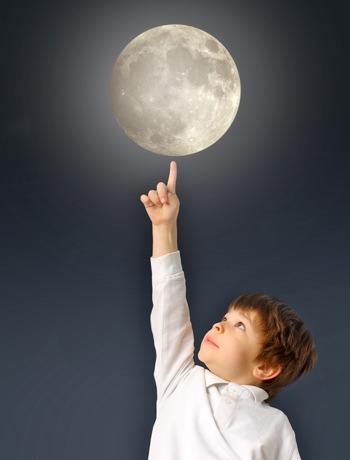 Entre mi hijo y yo, la luna , Cuando la luna aparece de…
