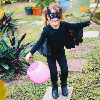9 ingeniosas actividades de murciélagos para los niños en Halloween