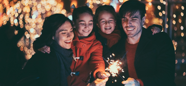 Hacer recetas y otras actividades para esta Navidad con niños