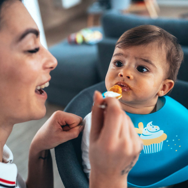 La dieta bebé: las famosas comen potitos de bebé para mantener la línea