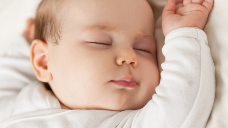 Dos secretos (confesables) para que los niños duerman toda la noche