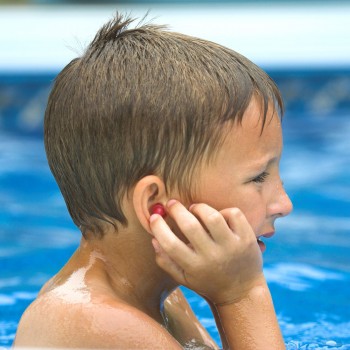 Molestias de los oídos en la piscina