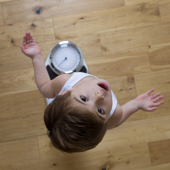 4 principales motivos por los que los niños no cogen peso