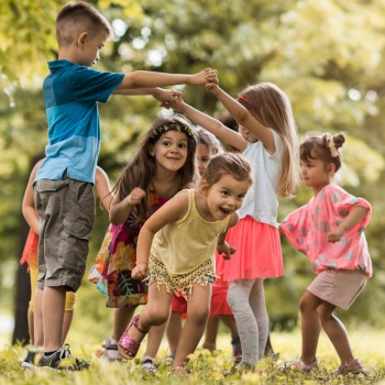 El juego de los niños en familia y con amigos: ¿está en crisis?