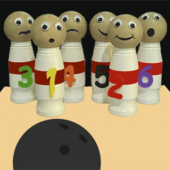 Juego de bolos de reciclaje. Manualidades para niños