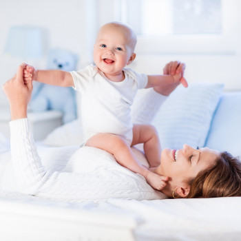 Las razones de una madre para usar pañales reutilizables con su bebé