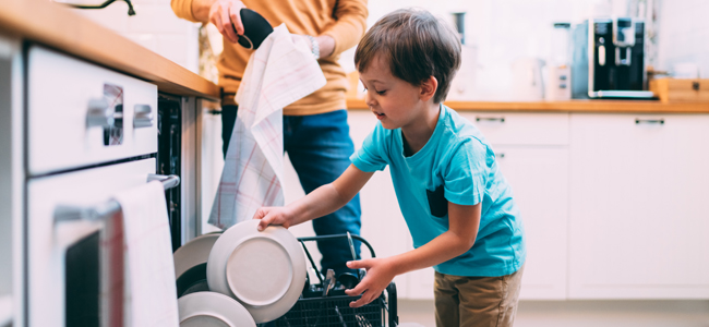 Que los niños ayuden en casa