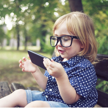 Cómo afecta el uso del móvil al desarrollo del lenguaje de los niños