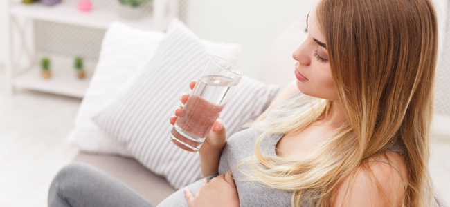 la hidratación durante el embarazo