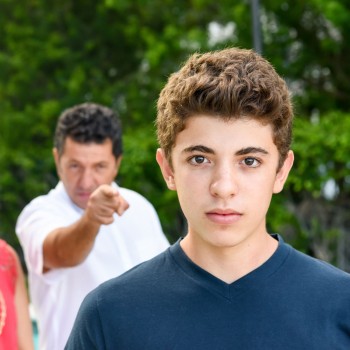 7 errores comunes que cometemos con nuestros hijos adolescentes