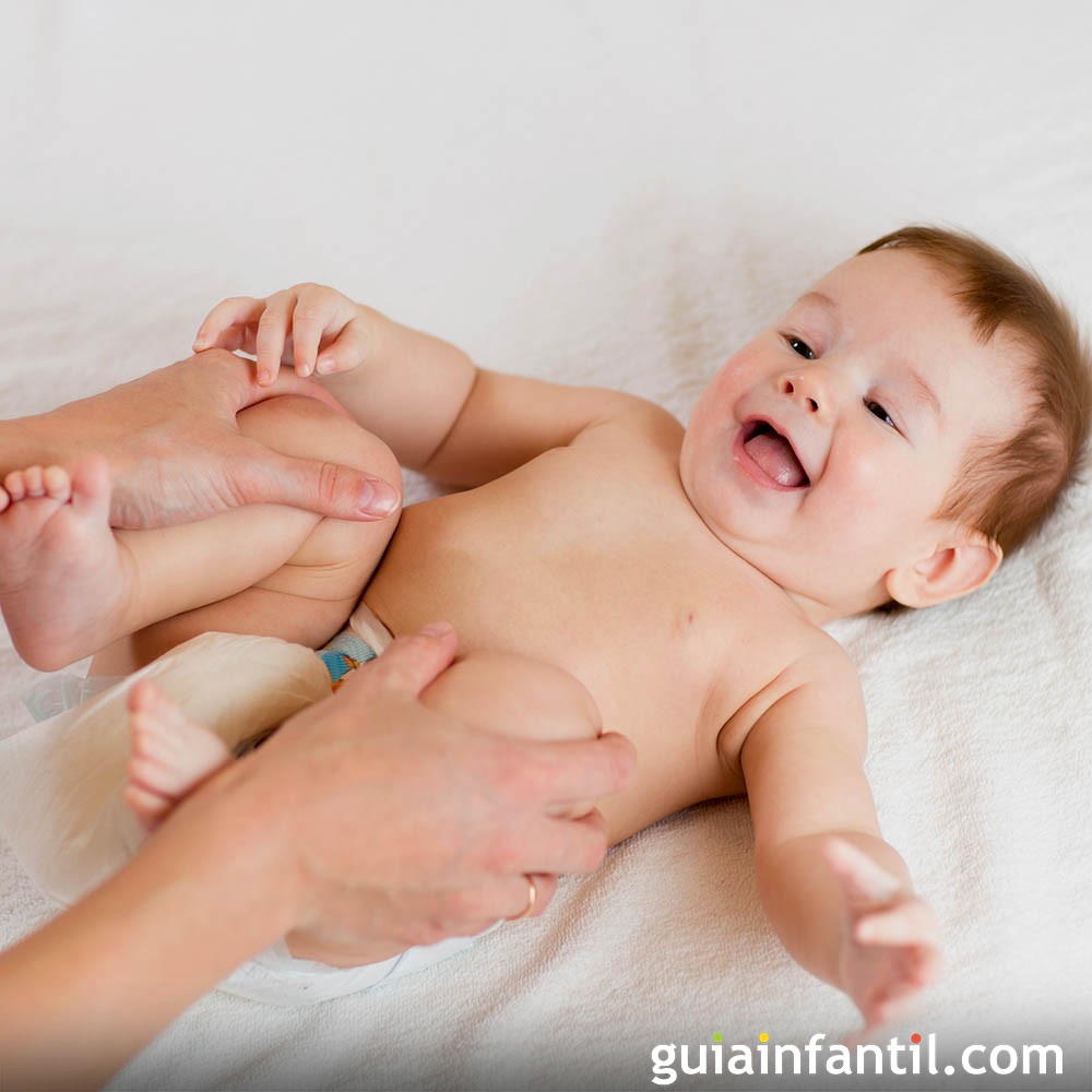 11 aceites para dar masajes a los bebés recién nacidos