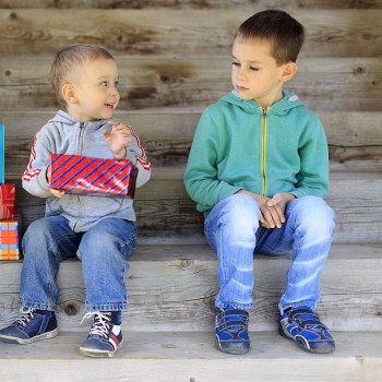 7 pautas a seguir en casa si tu hijo es envidioso