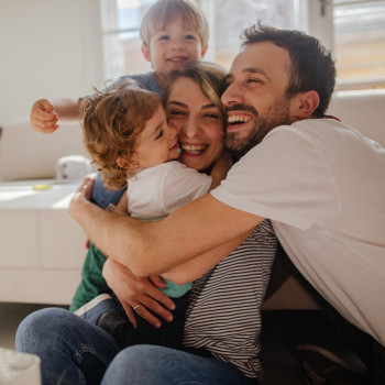 Encuentra el mejor plan diario para hacer felices a tus hijos