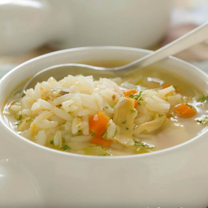 Sopa de arroz con zanahoria y Dieta blanda para