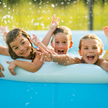 8 inigualables juegos para niños en piscinas hinchables y desmontables
