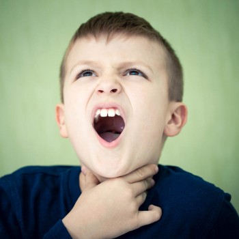 Qué hacer si el niño tiene problemas de voz
