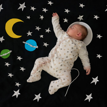 21 poéticos nombres para niños y niñas nacidos en jueves