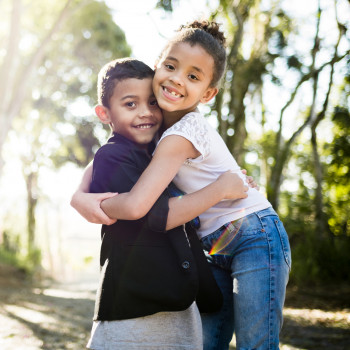 Mejores frases y juegos para enseñar el valor de la empatía a los niños