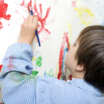 Por qué hay niños que nacen zurdos