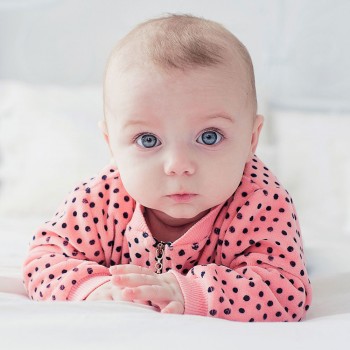 Los 10 nombres de niña más populares en los 90 en España