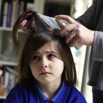 Consejos para mantener a los piojos lejos de los niños