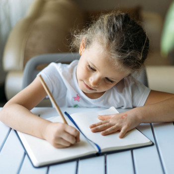Motivar a los niños a escribir historias