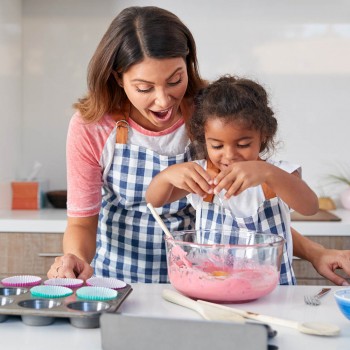 Enseñar Matemáticas, Ciencia y Lengua a los niños mientras cocinan