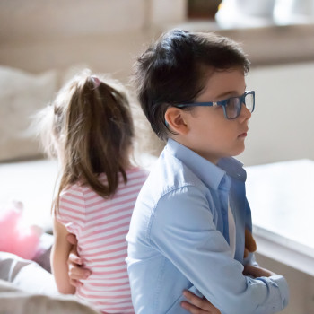 Lo que nunca debes pedirle a tu hijo mayor