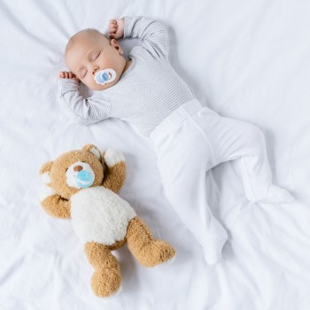 Cuántas siestas debe dormir un niño según su edad