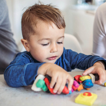 5 juegos para calmar a los niños inquietos