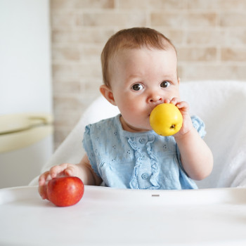 Cómo introducir a los bebés y niños los alimentos más alergénicos