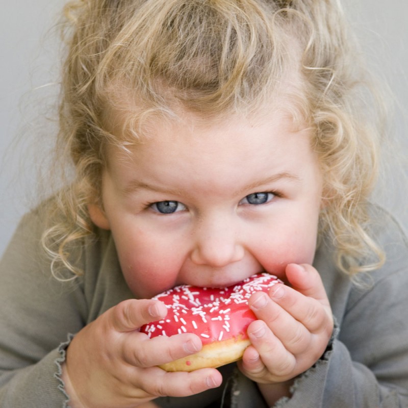 14 consejos para que tu hijo no consuma comida basura