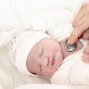 Signos de alerta de la atrofia muscular espinal en bebés y niños