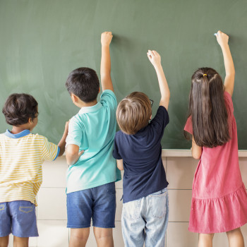 El aprendizaje cooperativo fomenta la motivación de los niños en clase