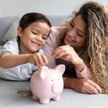 13 mandamientos para enseñar a los niños a ahorrar su paga