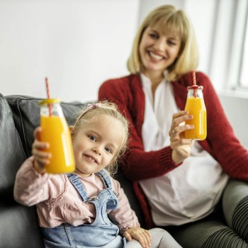 Para qué sirve la vitamina C en niños y embarazadas