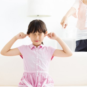 16 frases que impactan negativamente en los niños. Palabras prohibidas