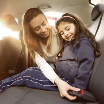 25% de los niños viaja sin cinturón de seguridad